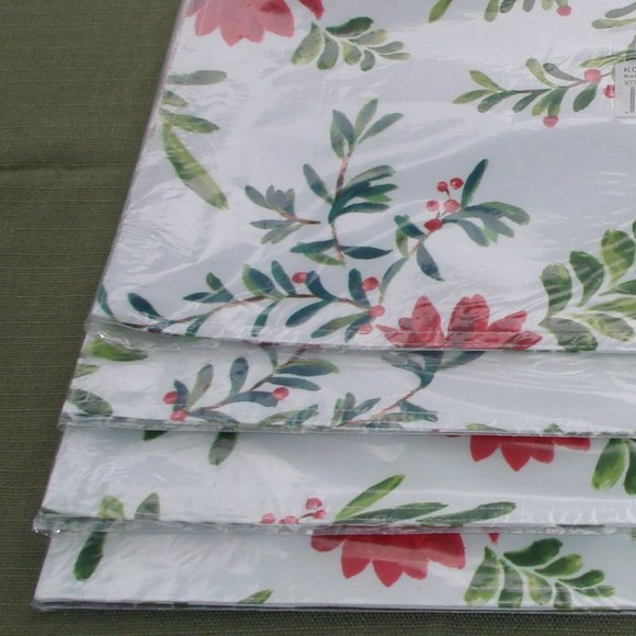 Food Network SET of 4 FABRIC PLACEMATS White Christmas Holly & Pine Poinsettia - Picture 3 of 11